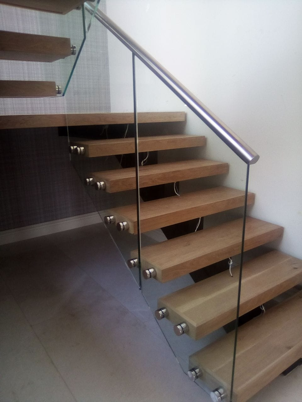 Glass, Wood & Stainless Rails Glass, Wood & Stainless Rails